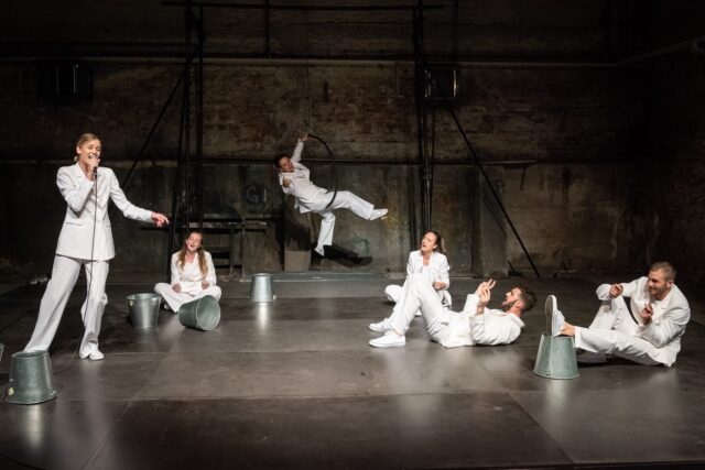 Predstava “Umjetnik u gladovanju”